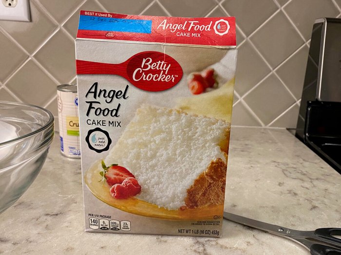 Angel food cake nutrition facts